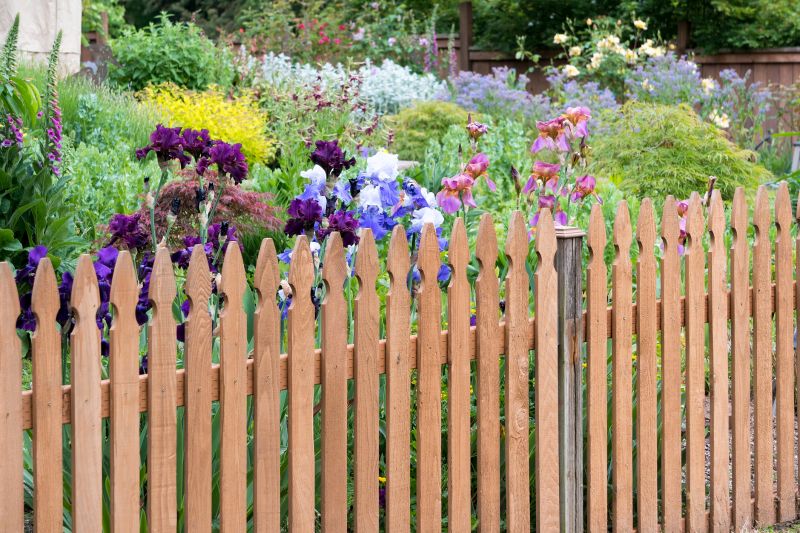 Wood Picket Fence
